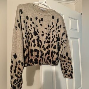 Blaze Boutique Cheetah crop sweater- XS